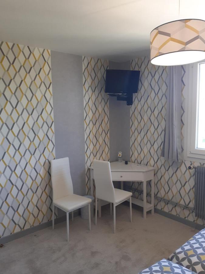 Logis Au Puits Enchante Saint-Martin-en-Bresse 외부 사진