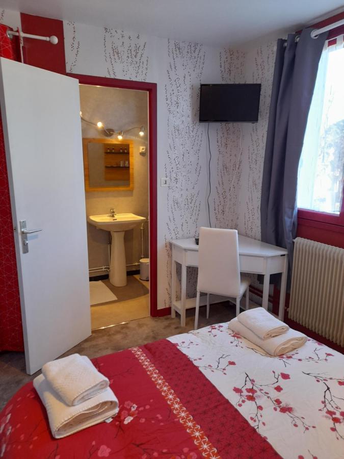 Logis Au Puits Enchante Saint-Martin-en-Bresse 외부 사진